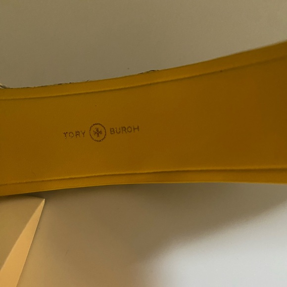 Tory Burch Monogram Logo Headband - New With Tag - Picture 6 of 6